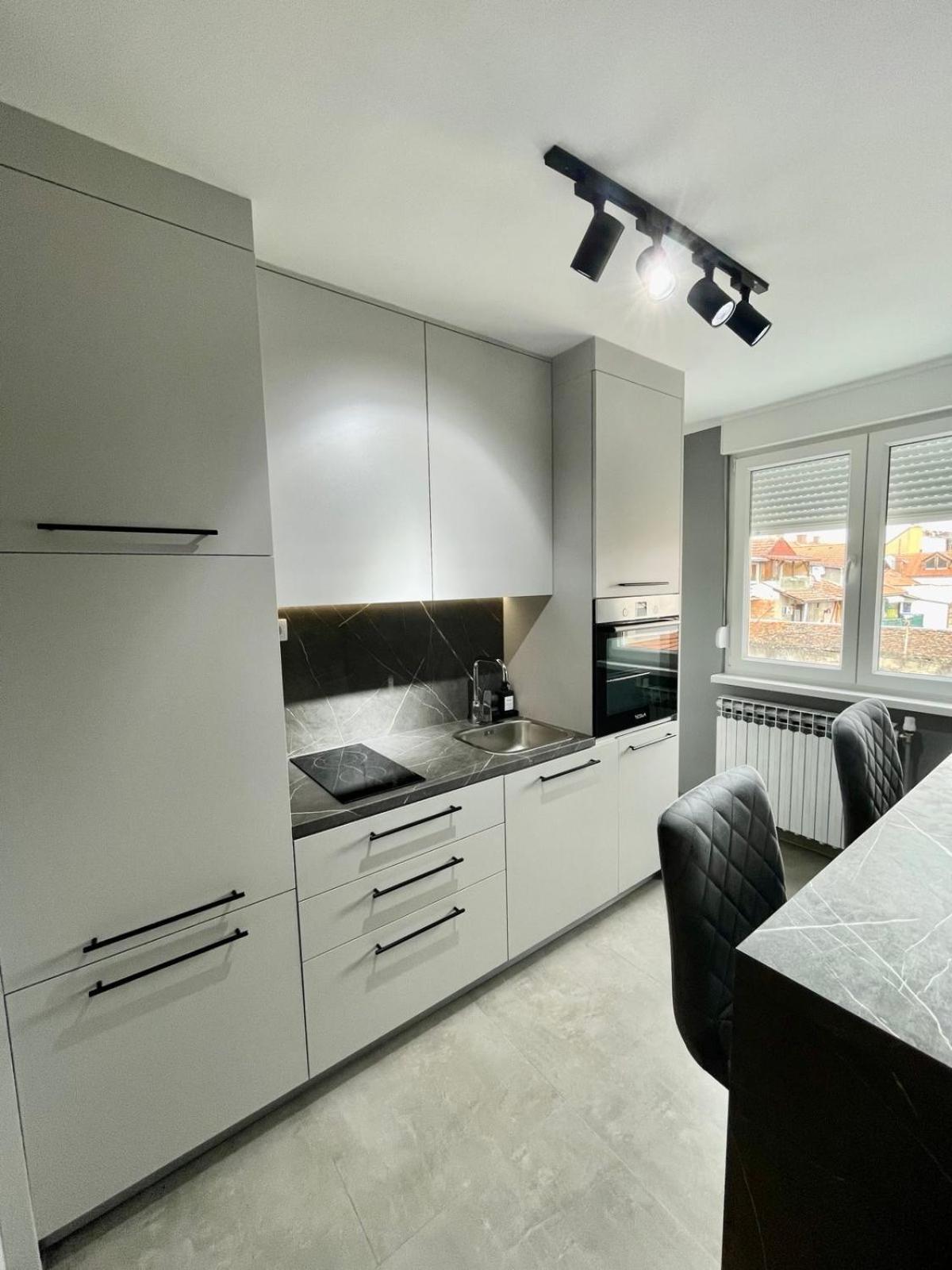 Apartman Loft 72 Slavonski Brod Dış mekan fotoğraf